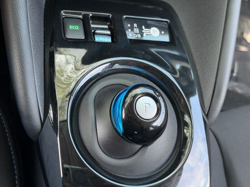 Certified 2024 Nissan Leaf SV Plus FWD image 24