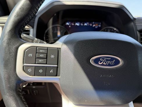 Used 2024 Ford Expedition Max XLT AWD/4WD image 27