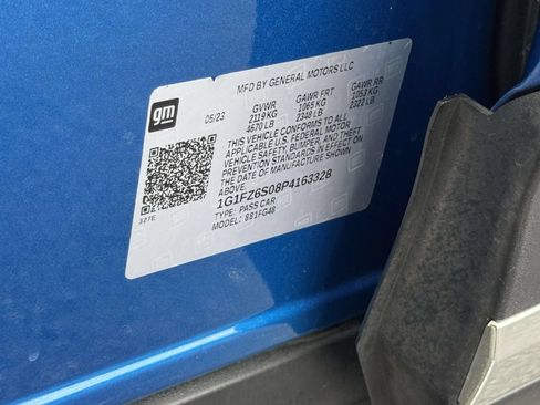 Used 2023 Chevrolet Bolt EUV Premier w/ Sun & Sound Package FWD image 32