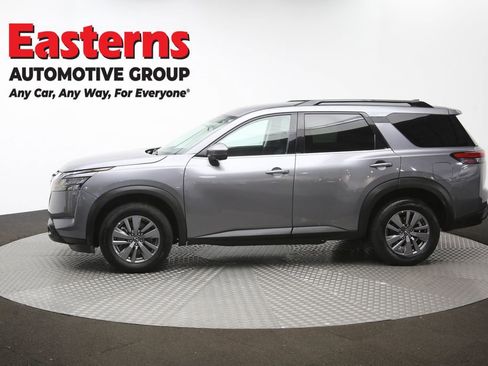 Used 2024 Nissan Pathfinder SV AWD/4WD image 58