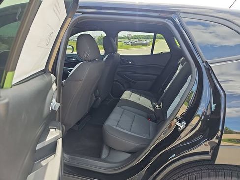 New 2026 Chevrolet Trax RS w/ Driver Confidence Package FWD image 24