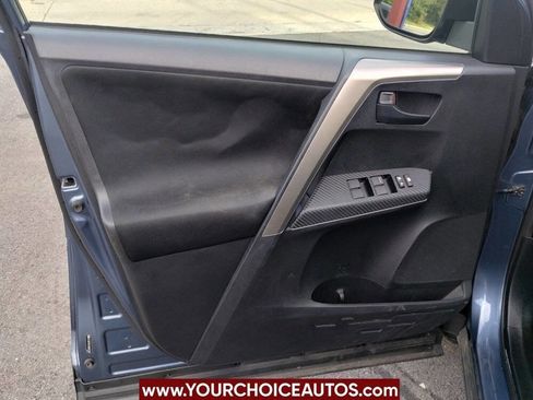 Used 2013 Toyota RAV4 XLE image 9