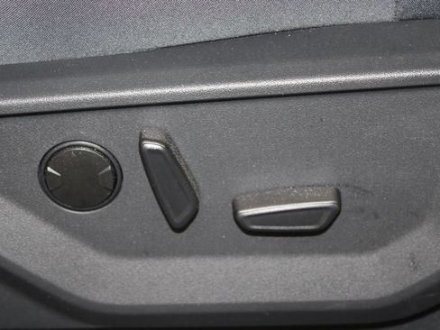 Used 2025 Ford Expedition Active RWD image 28