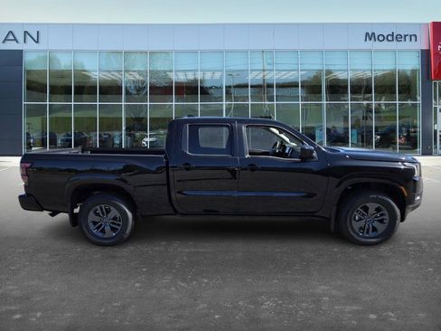 New 2026 Nissan Frontier SV image 4