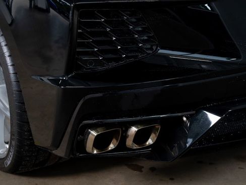 Used 2023 Chevrolet Corvette Stingray Premium Conv w/ Z51 Performance Package RWD image 23