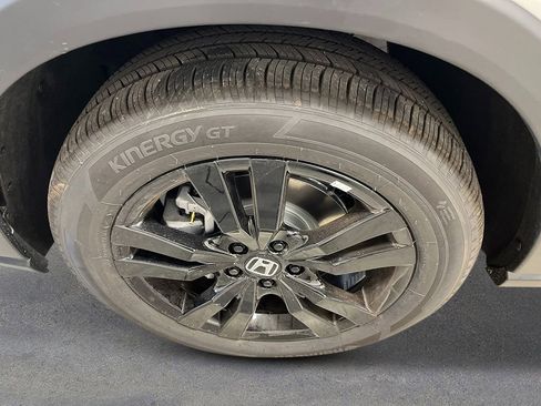 New 2026 Honda HR-V Sport image 11