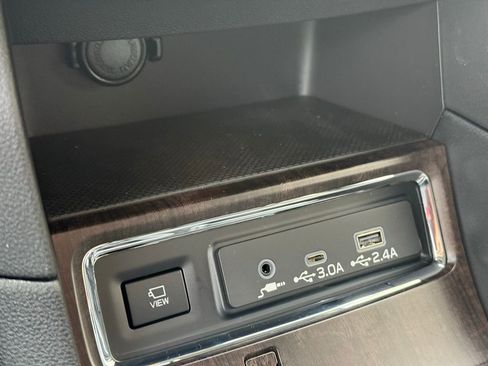 New 2026 Subaru Ascent Touring AWD/4WD image 17