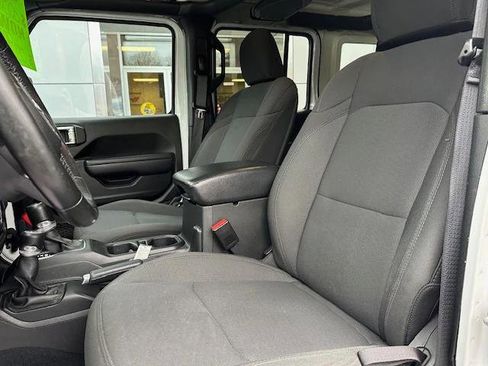 Certified 2022 Jeep Wrangler Unlimited Sport image 11