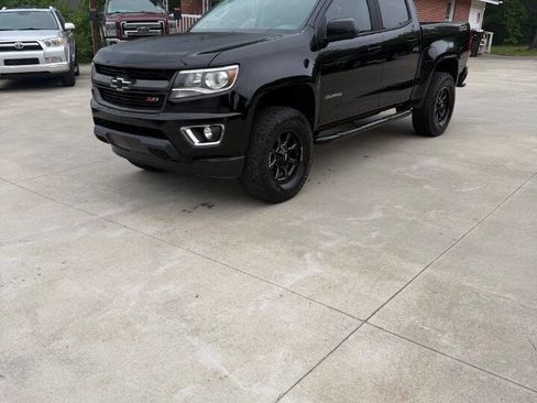 Used 2017 Chevrolet Colorado Z71 AWD/4WD image 1