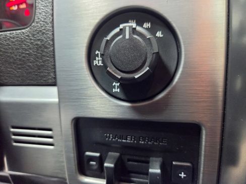 Used 2014 Ford F150 Raptor w/ Equipment Group 801A Luxury AWD/4WD image 33