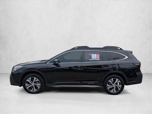 Used 2022 Subaru Outback Limited image 8