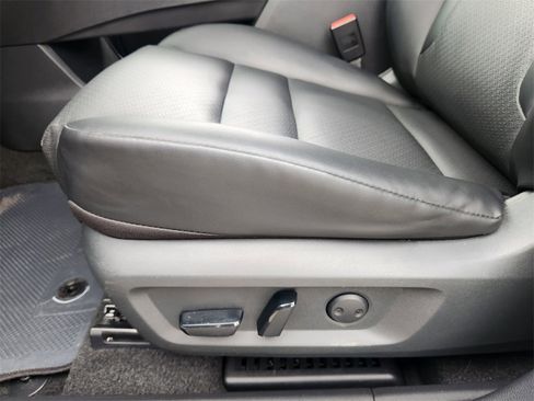 Used 2023 Nissan Rogue SV w/ SV Premium B Package image 25