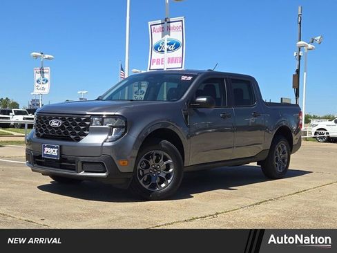 Certified 2025 Ford Maverick XLT w/ Equipment Group 302A image 1