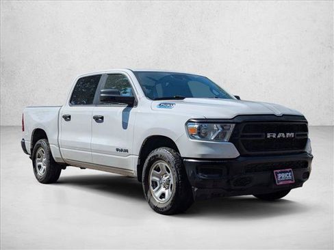 Used 2022 RAM 1500 Tradesman AWD/4WD image 3