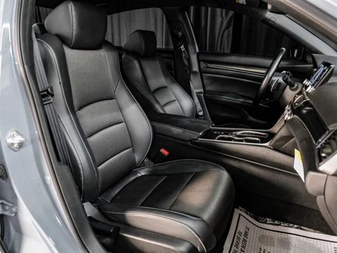 Used 2022 Honda Accord Sport image 34