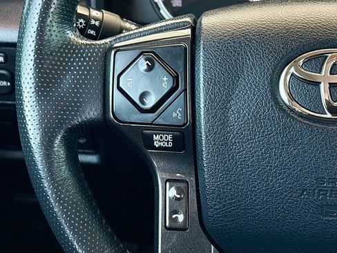 Certified 2023 Toyota 4Runner TRD Off-Road Premium AWD/4WD image 11