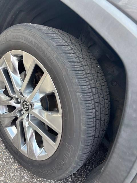 Used 2021 Toyota RAV4 XLE Premium FWD image 13