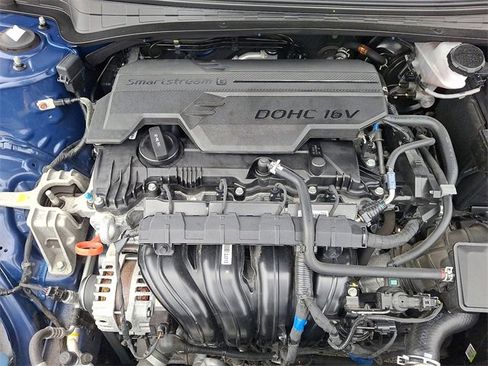 Certified 2022 Hyundai Elantra Limited image 27