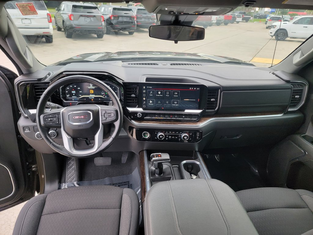 Used 2023 GMC Sierra 1500 Elevation w/ LPO, Elevation Black Package RWD image 16