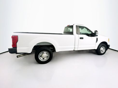 Used 2017 Ford F250 XL w/ Power Equipment Group image 10