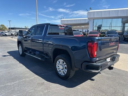 Used 2020 GMC Sierra 2500 Denali w/ Denali Ultimate Package image 3