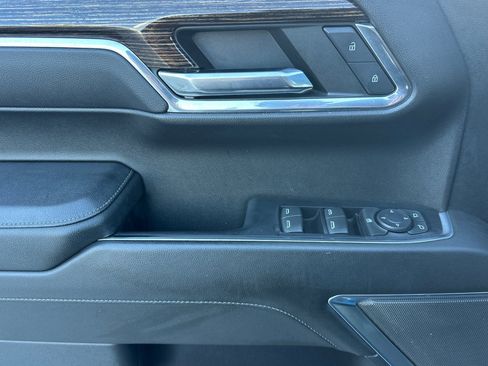 Used 2022 GMC Sierra 1500 Elevation image 12