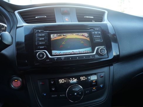 Used 2018 Nissan Sentra SV image 13