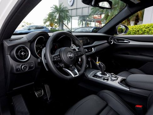 New 2025 Alfa Romeo Stelvio Sprint w/ Veloce Package image 23