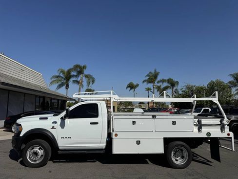 Used 2022 RAM 5500 Tradesman RWD image 2