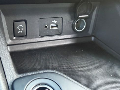 Certified 2024 Nissan Sentra S image 22