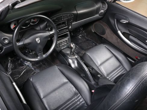 Used 2000 Porsche Boxster S RWD image 26