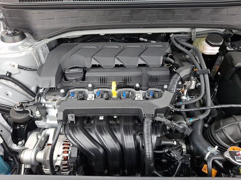 New 2026 Hyundai Venue SE image 19