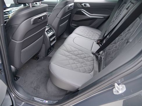 New 2026 BMW X5 xDrive40i w/ M Sport Package AWD/4WD image 27