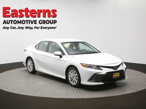 Used 2024 Toyota Camry LE image 80