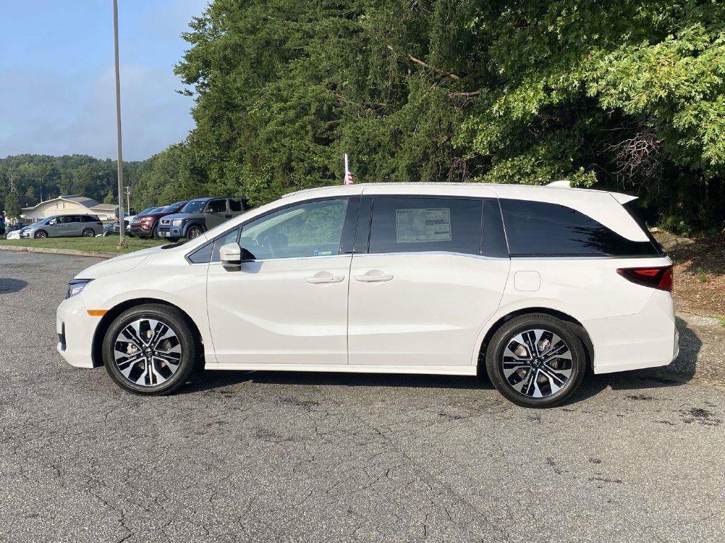 New 2026 Honda Odyssey Elite image 2