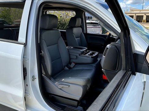 Used 2018 Chevrolet Silverado 2500 W/T w/ WT Fleet Convenience Package image 8