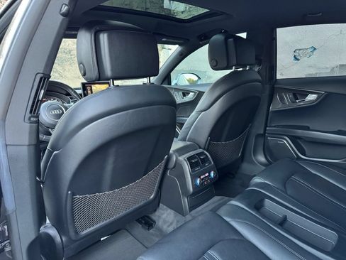 Used 2014 Audi RS 7 Prestige AWD/4WD image 36