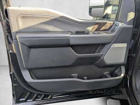 Used 2023 Ford F350 Lariat w/ Lariat Ultimate Package image 10