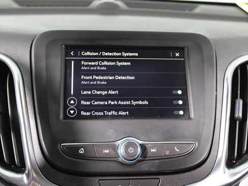 Used 2023 Chevrolet Equinox LT w/ Driver Convenience Package image 22