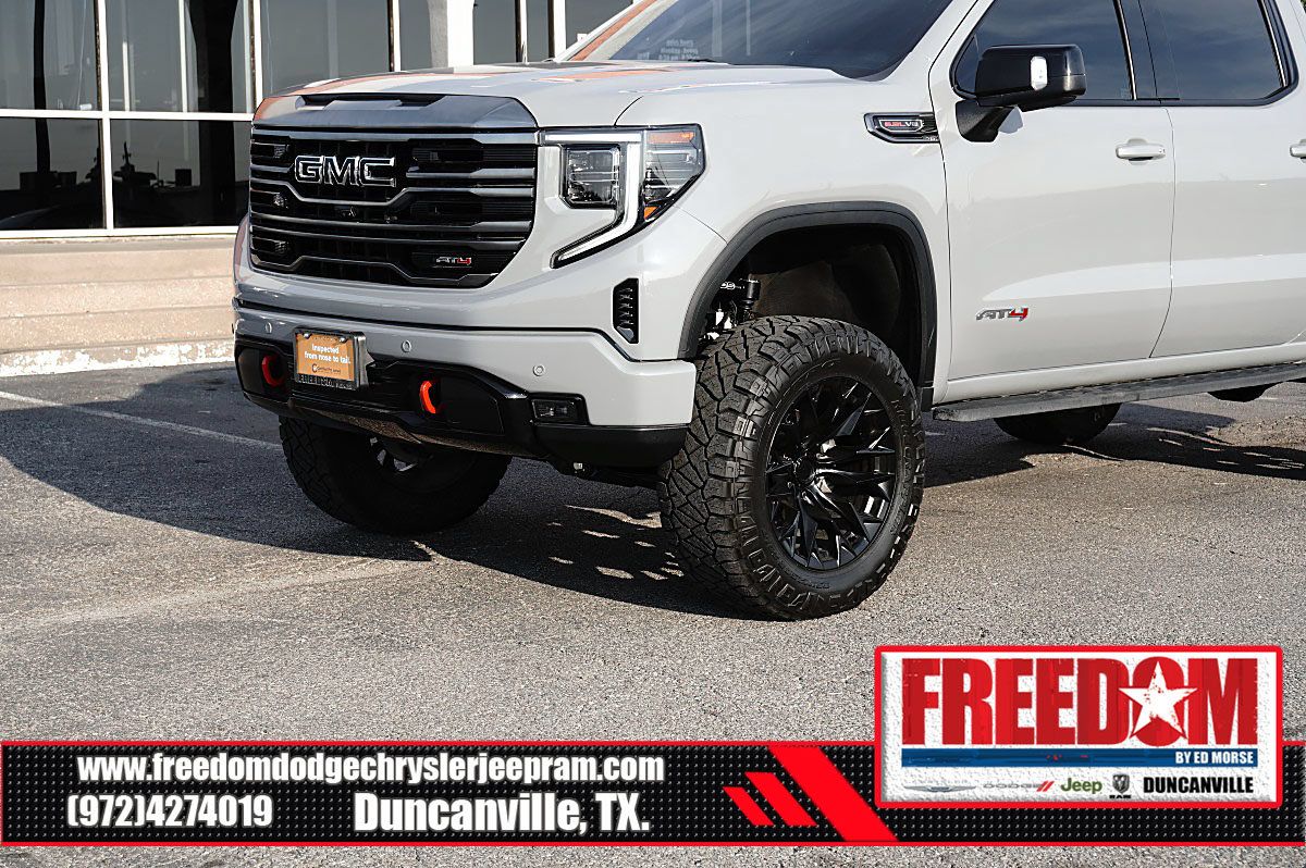 Used 2024 GMC Sierra 1500 AT4 w/ Technology Package AWD/4WD image 43