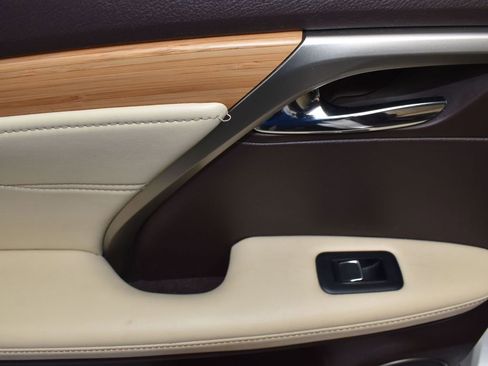 Used 2018 Lexus RX 350L FWD image 14