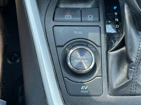 Used 2024 Toyota RAV4 XSE w/ Advanced Technology Package AWD/4WD image 30