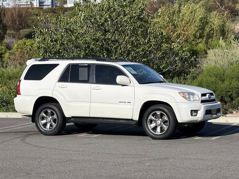 Used 2008 Toyota 4Runner Limited AWD/4WD image 8