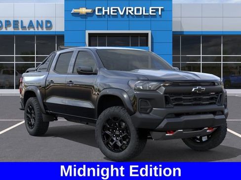 New 2026 Chevrolet Colorado Trail Boss AWD/4WD image 8