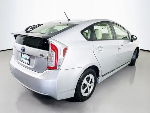 Used 2012 Toyota Prius Two FWD image 7
