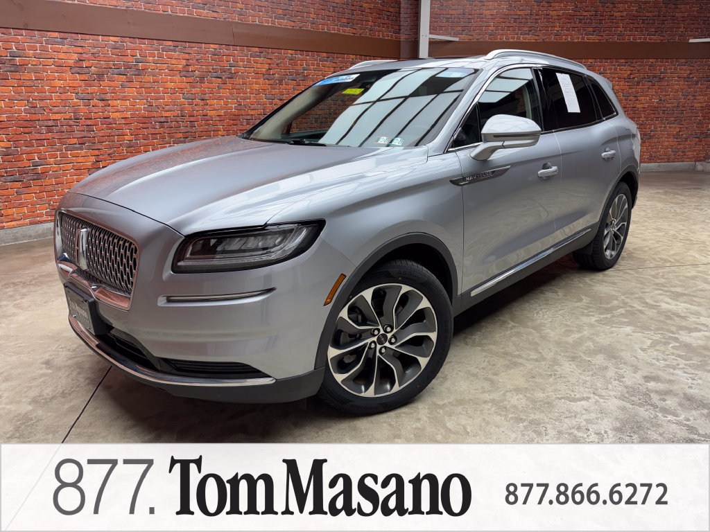 Used 2023 Lincoln Nautilus Reserve AWD/4WD image 1