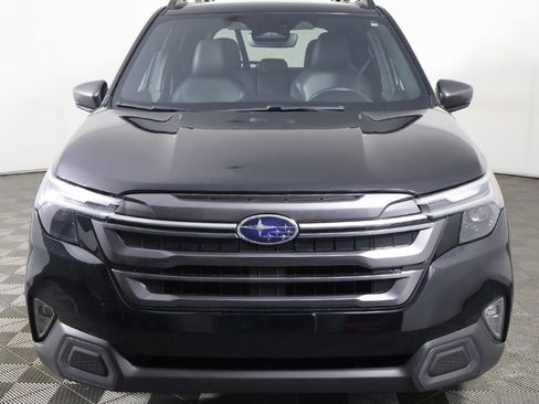 Used 2025 Subaru Forester Limited w/ Popular Package #1 AWD/4WD image 13