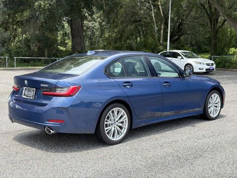 Used 2023 BMW 330i xDrive Sedan AWD/4WD image 4