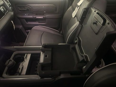New 2026 RAM 2500 Limited AWD/4WD image 30