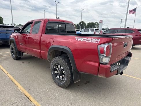 Used 2021 Toyota Tacoma TRD Off-Road w/ Technology Package AWD/4WD image 6